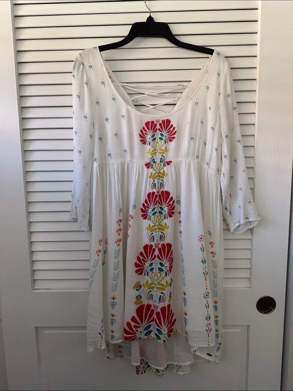 O'Neill White High-Low Tunic Dress with Red, Yellow and Teal Embroidery